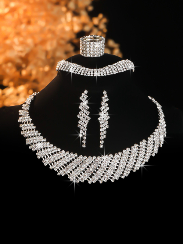 Ötvözetből készült ékszerszett nyaklánccal és fülbevalóval, elektroplakolás, geometriai alak, Rhinestone medál, szabványos lánc