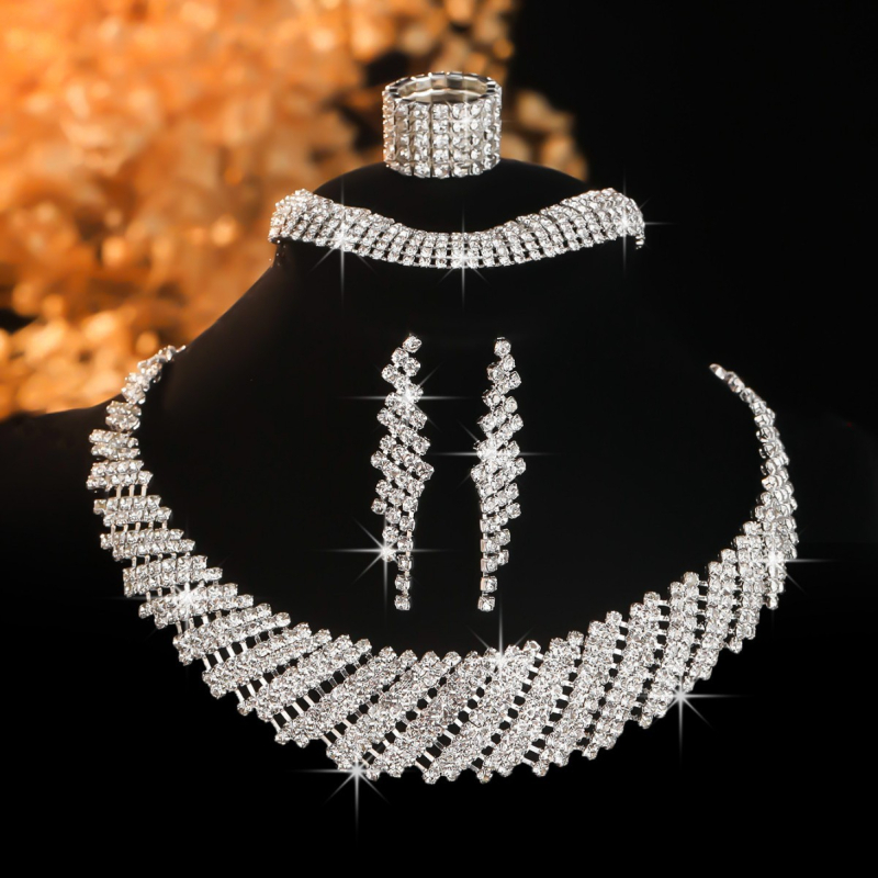 Ötvözetből készült ékszerszett nyaklánccal és fülbevalóval, elektroplakolás, geometriai alak, Rhinestone medál, szabványos lánc