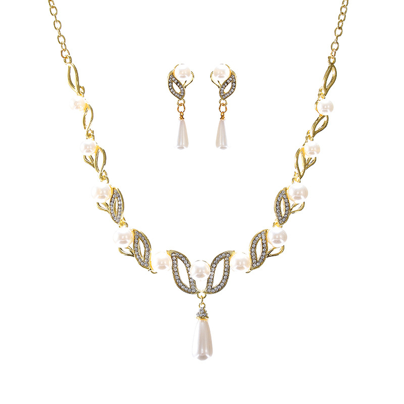 Esküvői gyöngyfüggő fülbevaló és nyaklánc szett | Ötvözet | Mű gyöngyök | Kukorica lánc | 41–50 cm | Elektroplatírozás