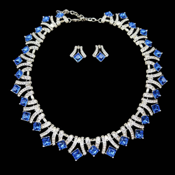 Geometriai ötvözet nyaklánc és fülbevaló készlet beépített kövekkel – retro stílus, nőknek, 2024 tavasz