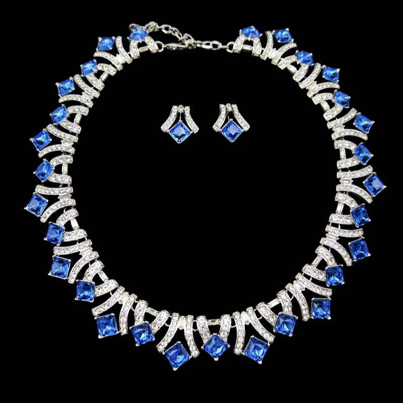 Geometriai ötvözet nyaklánc és fülbevaló készlet beépített kövekkel – retro stílus, nőknek, 2024 tavasz