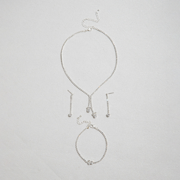 Három darabos ékszerkészlet: nyaklánc, fülbevaló és karkötő, réz alapú, rhinestone medálok, szabályos lánc, koreai stílus, friss és édes