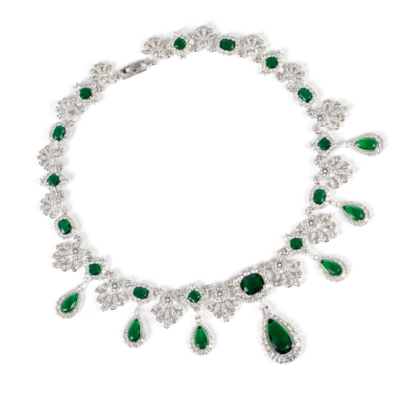 Šperkový set: zirkónový náhrdelník a náušnice, meďová základňa s vsadeným zirkónom, tvar kvapky vody, vzor srdce/kvapka/zvonček