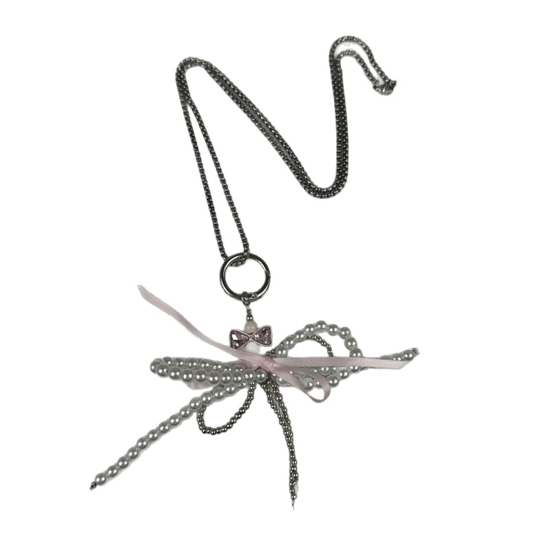 Colier din aliaj cu nod papion; pandant din aliaj; finisaje electroplacare; lanț regulat.