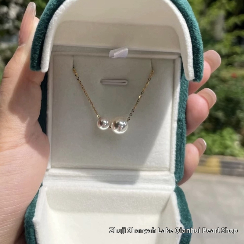 Chie Pearl Freshwater Akoya — огърлица с висулка в 18K злато, кръгла перла с двойна мъниста