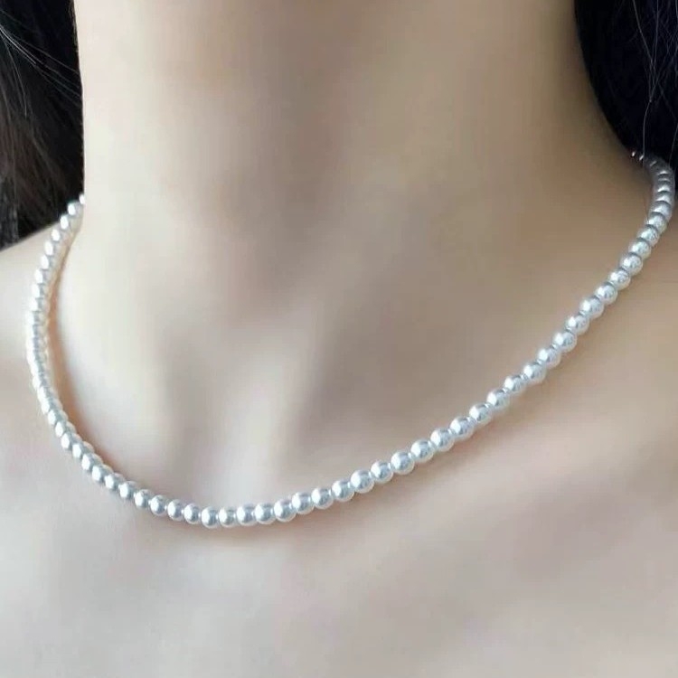 Ogrlica od slatkovodnih bisera, okrugle perle 3-4 mm, bijele, duljina 41-50 cm, srebrni lanac 925, elegantan minimalistički stil