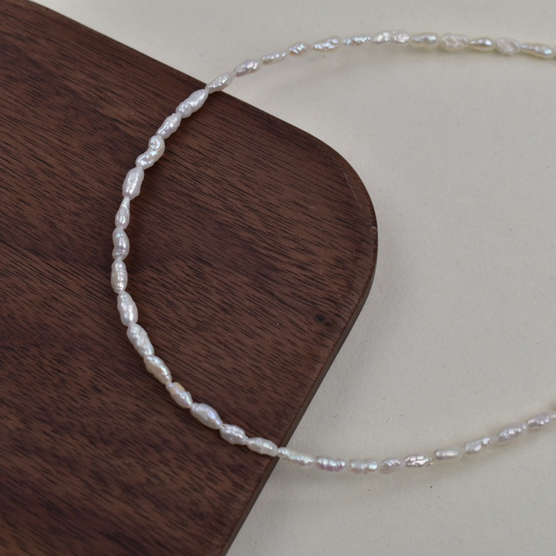 Barok mageveepärlid kaelakee, paljas kivi stiil, Snow Energy bränd, 2025. aasta suve lansseerimine