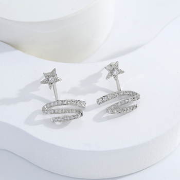 Naušnice u obliku zvjezdice od bakra, s postom od 18k zlata, stil lagan luksuz