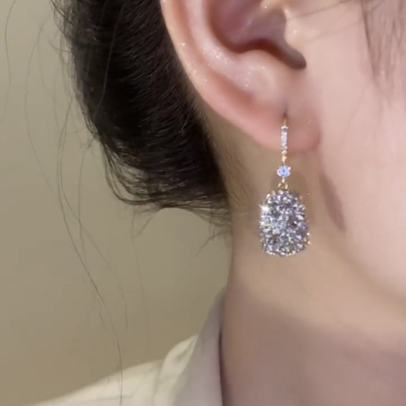 Bakrene naušnice s mikrougrađenim cirkonima, elegantan kuka dizajn, korejski stil, svježe i slatko