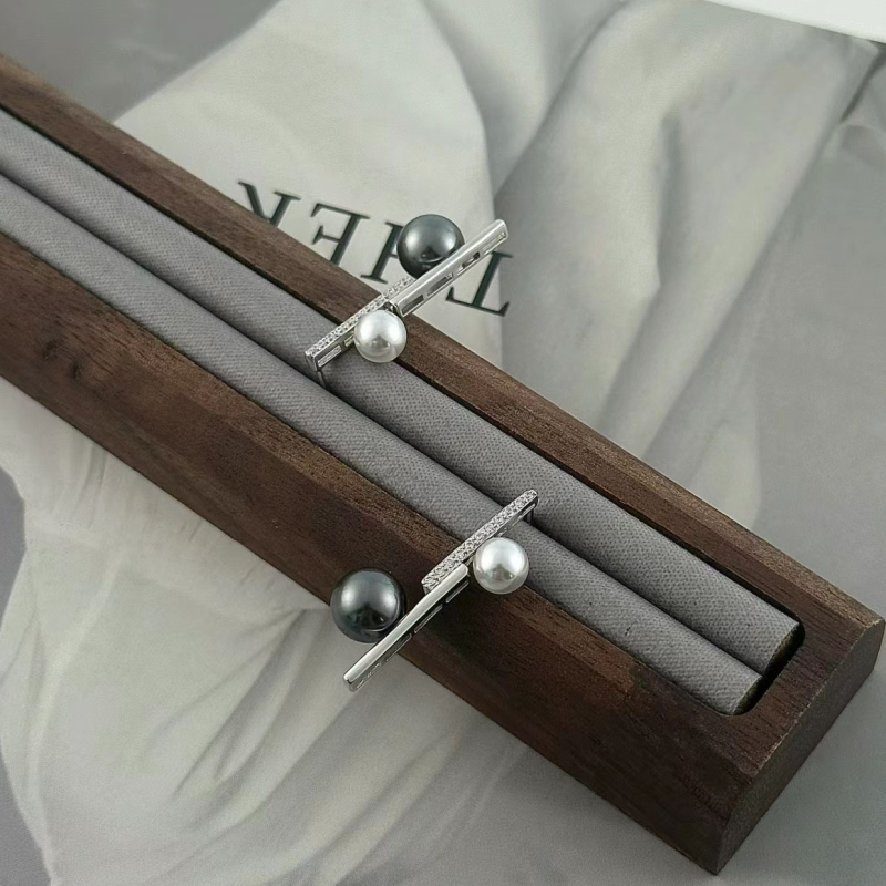 Bakrene naušnice s elektroplatiranjem, unisex, inspirirane književnošću i umjetnošću