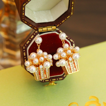 Naušnice - Popcorn oblik s višebojnim rhinestones i perlama (Materijal: Bakar; Brand: Hyacinth; Oblik: Cvijet/Geometrijski; Stil: Jednostavan)