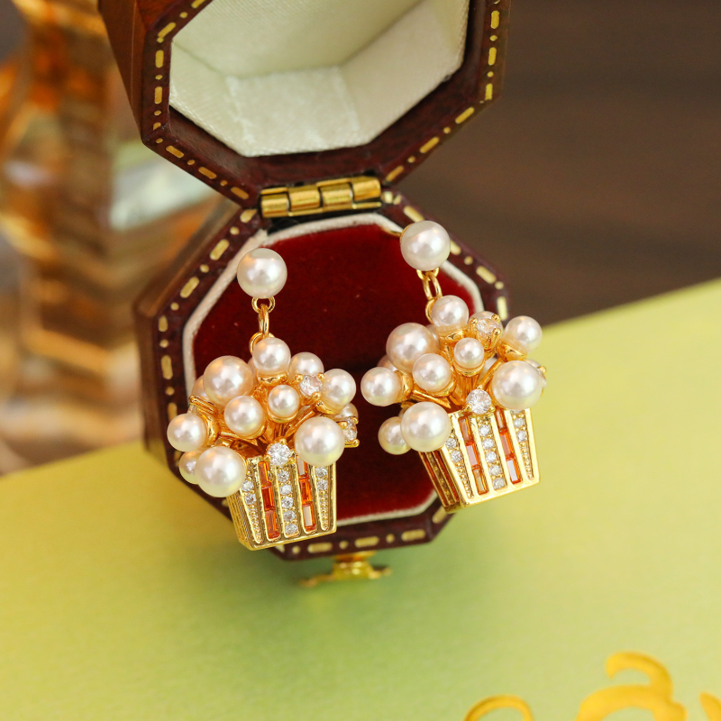 Naušnice - Popcorn oblik s višebojnim rhinestones i perlama (Materijal: Bakar; Brand: Hyacinth; Oblik: Cvijet/Geometrijski; Stil: Jednostavan)