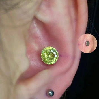 Naušnice od titanijskog legura s dijamantno brušenim geometrijskim dizajnom, unisex, lagan luksuz stil