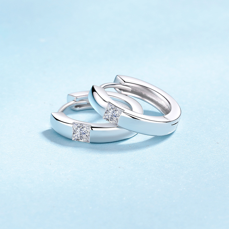 Naušnice od srebra 925, Moissanit, romboidni geometrijski oblik, elektroplatirani završetak, jednostavan modni nakit za žene