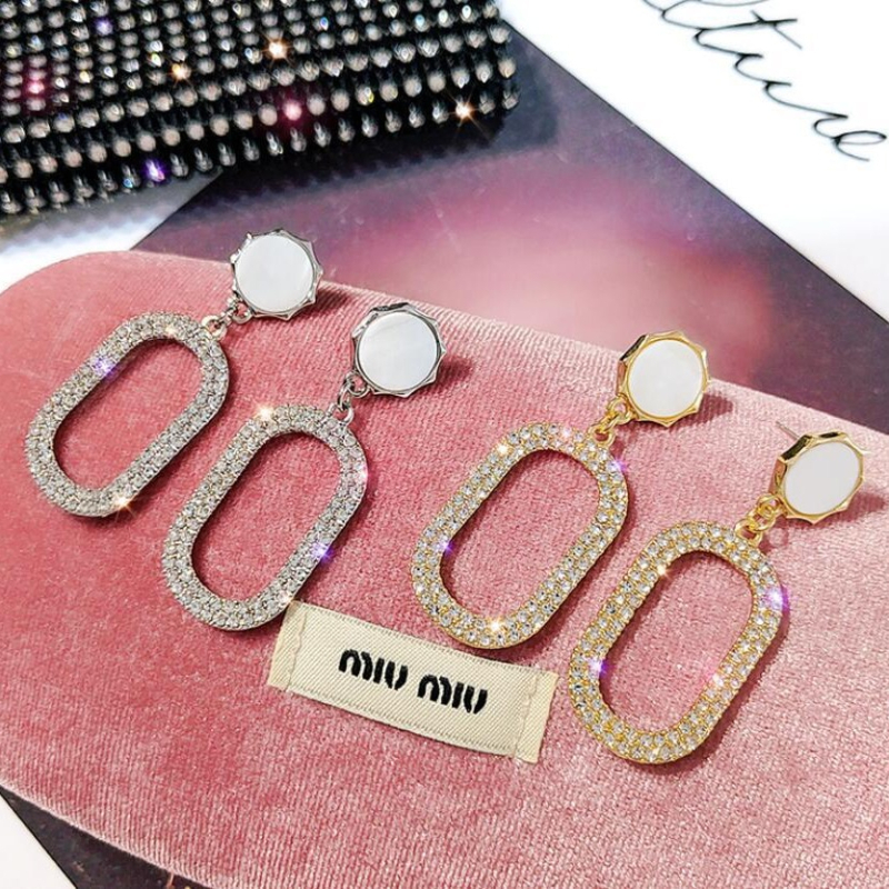 Naušnice od legure - dugačke ovalne s rhinestones, korejski stil, slojeviti dizajn (Materijal: legura; Oblik: dugačka ovalna; Ukras: rhinestones; Stil: korejski; Slojni dizajn: Da)