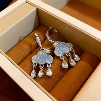 Naušnice s rhinestones i oblacnim resicama, Camilla E0932, dijamantna obrada, lagani luksuz