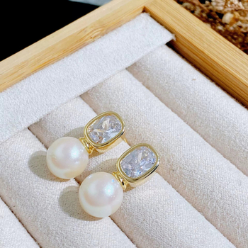 Műgyöngy fülbevalók aranyozott bevonattal, elektrolitikus felülettel, Cold Wind stílus, személyes divat, nőknek