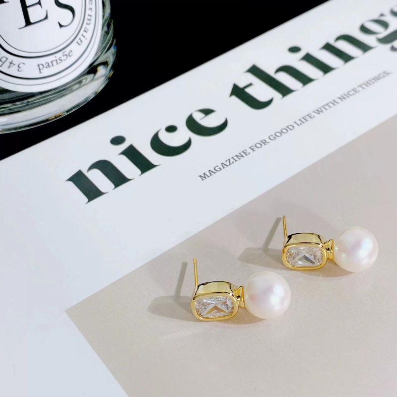 Műgyöngy fülbevalók aranyozott bevonattal, elektrolitikus felülettel, Cold Wind stílus, személyes divat, nőknek