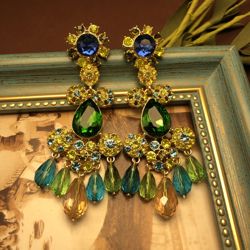 Vintage naušnice s kapkastim privjeskom, dijamantima i šarenim rhinestones, srebrne šipke 925, marka Oumala
