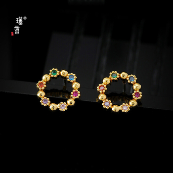 Fülbevalók – korona alakú, réz anyag, elektroplatírozott, Jinyan márka, Yiwu eredet