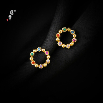 Fülbevalók – korona alakú, réz anyag, elektroplatírozott, Jinyan márka, Yiwu eredet