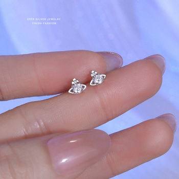 Cercei geometrici din argint 925 cu zirconiu – stil light luxury, Yun xiaoshu