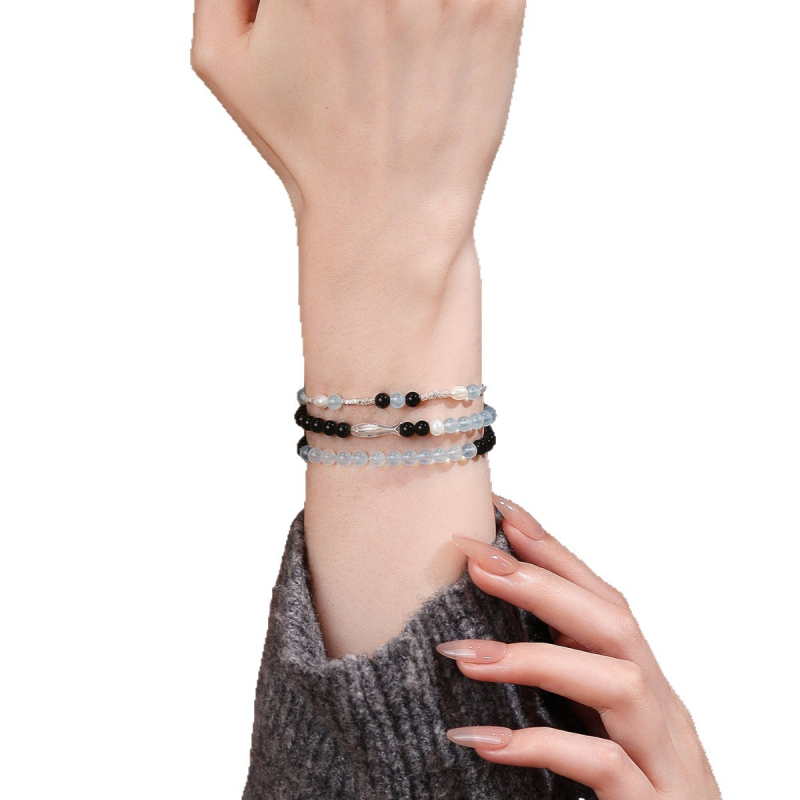 Dj Jewelry narukvica od obsidijana, akvamarina i bisera u srebru 925 – oblik cvijeta, ženski originalni dizajn, polirani završetak