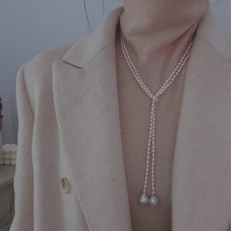 Ogrlica od prirodnih barok perli, višeslojna, perljani lanac s privjeskom, ručna izrada