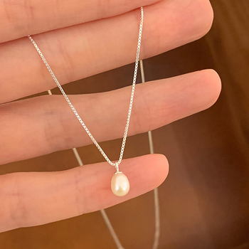 Colier din argint 925, perlă ovală naturală, formă geometrică, lanț tip cutie, montat cu perle