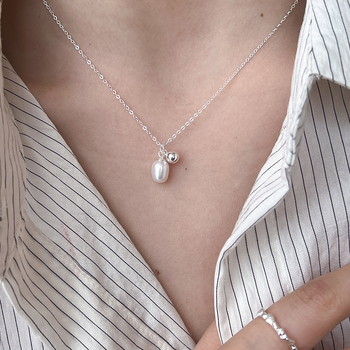 925 ezüst nyaklánc természetes gyöngyökkel, kör gyöngyök, kulcscsont-nyaklánc, egyszerű elegáns dizájn