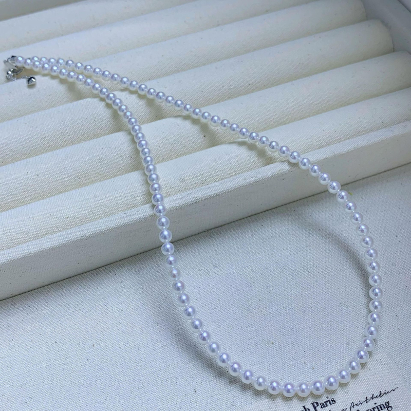 Colier din perle de apă dulce, perle cu formă perfect rotundă, închidere din argint 925, Saint Grace Jewelry, lansat vara 2025