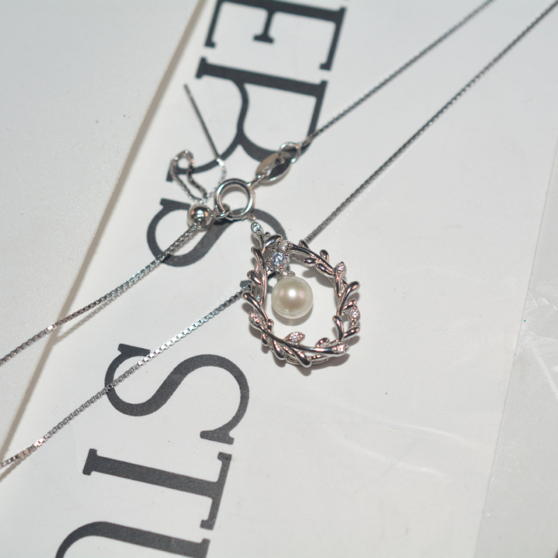 Colier din argint 925 cu perle naturale de apă dulce, pandant geometric pe lanț claviculă, stil ușor lux, lungime reglabilă