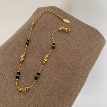 Narukvica od obsidijana, ručno izrađena Byg, ženski stil, personalizirani trend