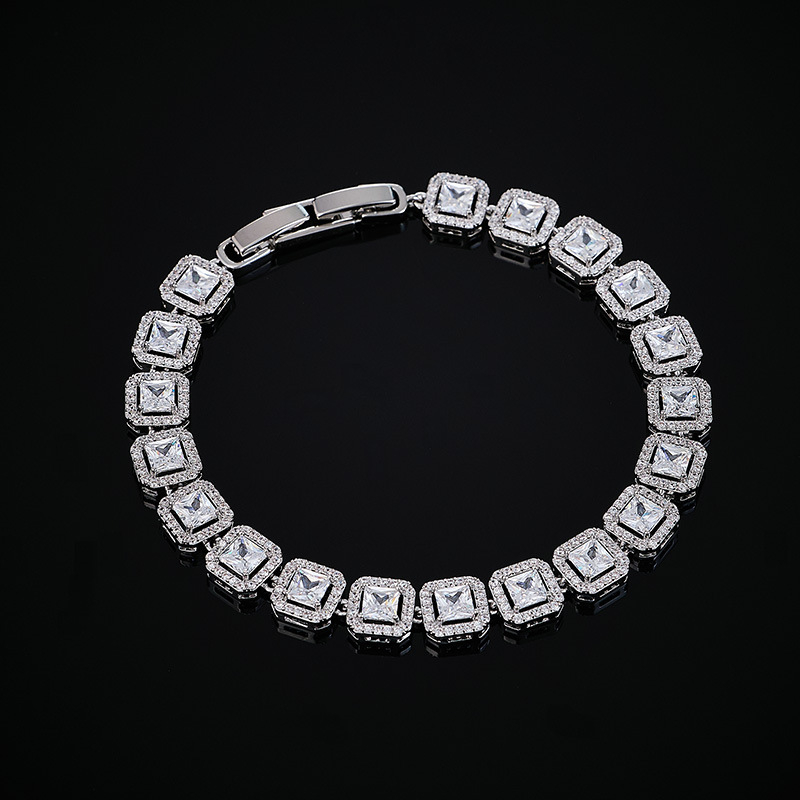 Brățară din cupru, formă romb, zirconiu micro-incrustat – stil feminin lux ușor