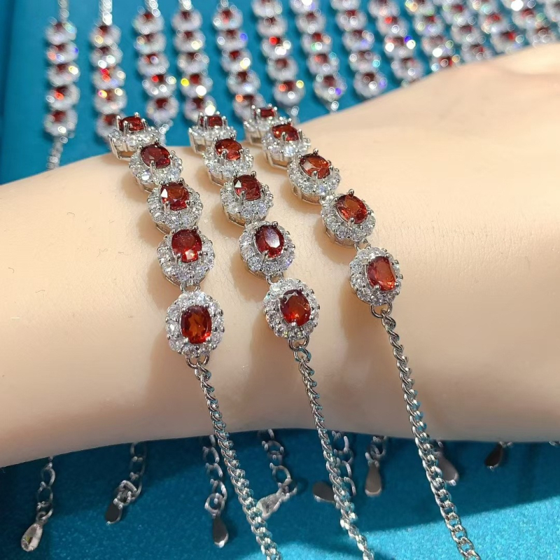 Ji Cheng Jewelry narukvica od granata s mikro-dijamantnim ugradnjama, inspirirana Princezom Dianom, luksuzan dizajn