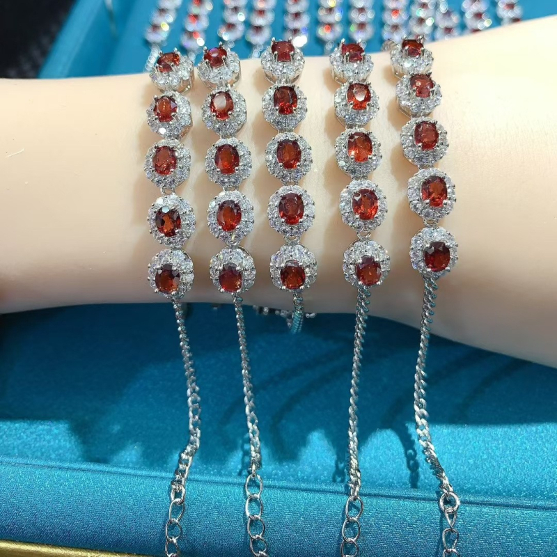 Ji Cheng Jewelry narukvica od granata s mikro-dijamantnim ugradnjama, inspirirana Princezom Dianom, luksuzan dizajn