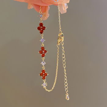 Virág alakú karkötő, arannyal bevont réz, valódi aranyozás, női könnyed luxus stílusú kézre szánt ékszer