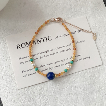 Méhviaszból készült lápisz lazuli karkötő – geometriai forma, nőies divatékszer, kézzel készített