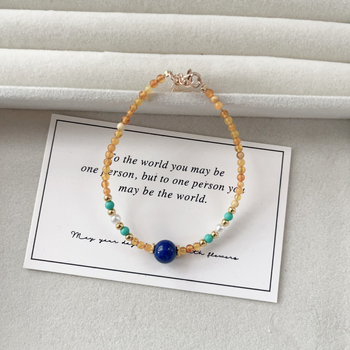 Méhviaszból készült lápisz lazuli karkötő – geometriai forma, nőies divatékszer, kézzel készített