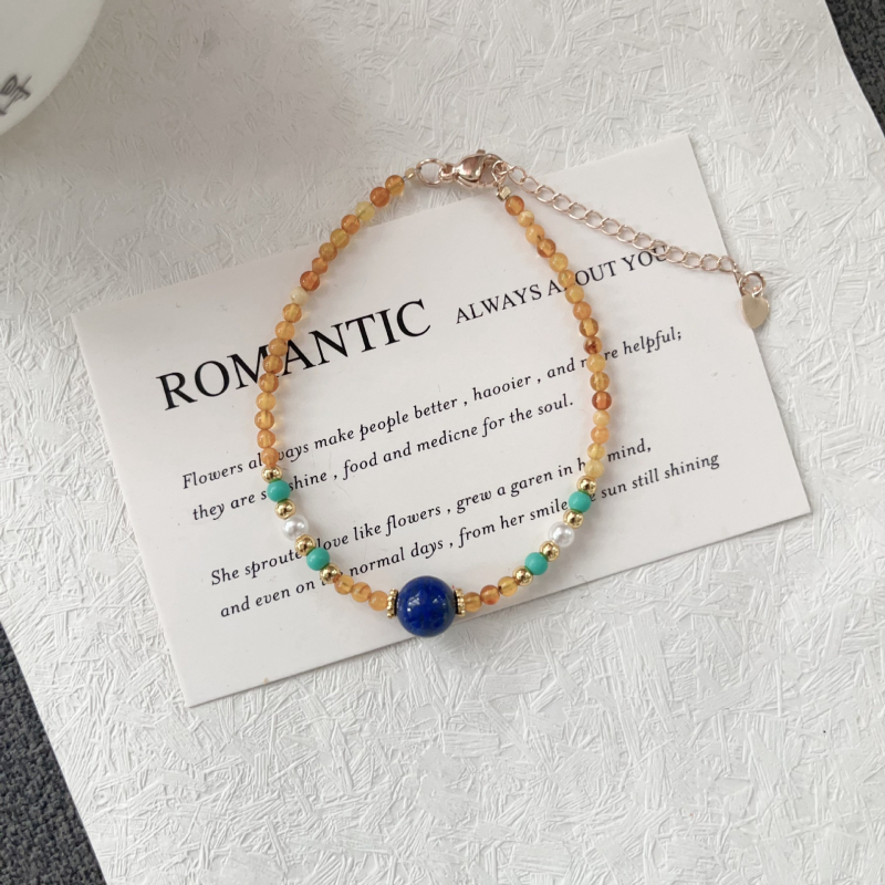 Méhviaszból készült lápisz lazuli karkötő – geometriai forma, nőies divatékszer, kézzel készített