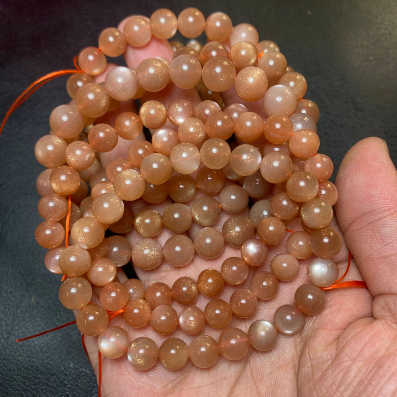 Napkő karkötő - minimalist hullámdesign (Anyag: kristály; Kristály típusa: napkő; Stílus: nők, minimalistikus; Dizájn: hullám)