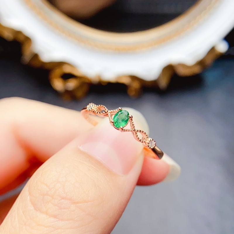 Δαχτυλίδι σμαράγδι από ασήμι 925, χειροποίητο, με κεντρικό λίθο