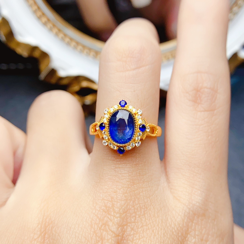 Dabas safīra gredzens ar S925 sudrabu, ar dārgakmeni ieklājumu, roku darbs