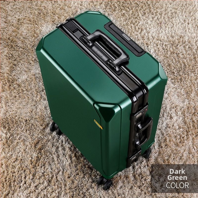 Куфар за пътуване от ABS материал, зип-отваряне, USB порт за зареждане, универсални колела и тегло 4 кг.