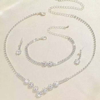 Trodjelni set nakita: bakar, elektroplatiranje, motiv suncokreta s rhinestones privjeskom; naušnice, ogrlica i narukvica