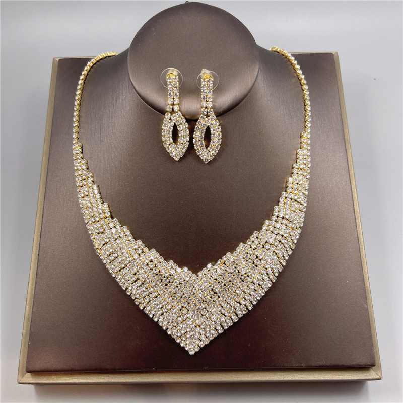 Set naušnica i ogrlica s rhinestones, uvijeni lanac, privjesak od rhinestones, uzorak Ljubav/ Kap vode / Zvono