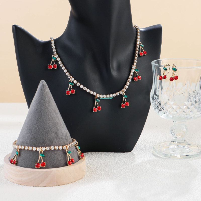 Set de bijuterii cu temă cireș pentru femei — colier, cercei și brățară, aliaj, lanț standard, Stil cireș