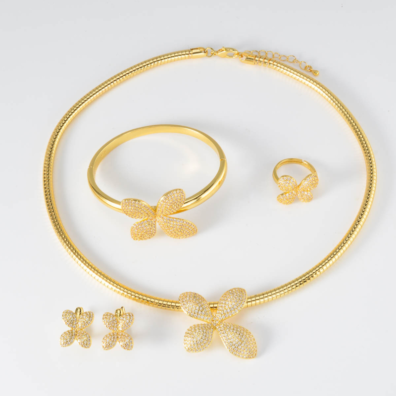 Set de bijuterii pentru femei cu floare din rhinestones — Cupru, placare electrolitică, colier în stil guler, pandantiv din rhinestone, model floral; include cercei și brățară