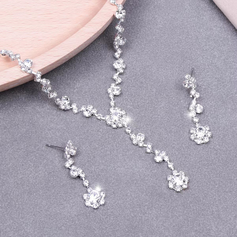 Set nakita: ogrlica i naušnice s rhinestones, cvjetni motiv, stil laganog luksuza, s uobičajenim lancem