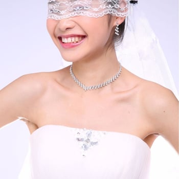 Set de bijuterii pentru mireasă: cercei și colier din aliaj cu rhinestones, finisaj diamantat